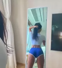 레깅스매일입는 저로썬 티팬티필수품이에요. 넘편하고 쫀쫀하고 좋아용👍
