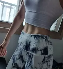 허리에 비해 엉덩이 큰편이라티팬티 정착 못하고 실패하다 대충입었는데 버블라임 티팬