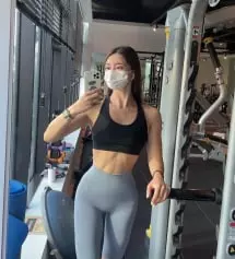 패드가 없어서 조금 걱정햇는데 괜한 걱정이엇어요! 티도 하나도 안나고 오히려 패드가