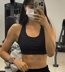 너무너무 편해요 진짜! 한개만 주문한게 아쉬울 정도예요!! 다른 색으로도 재구매 예정