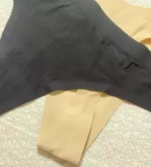 원래 팬티 90-95입는데 크게 나왔다 해서 xs로 삿어여. 
