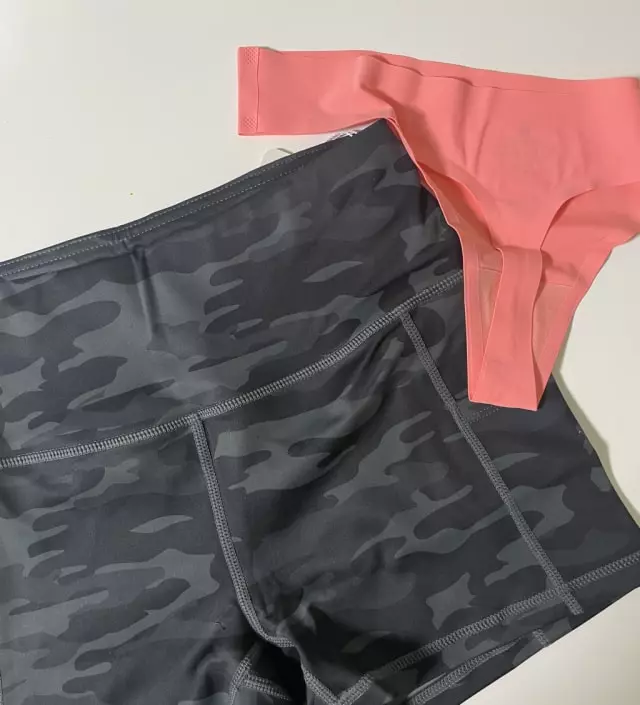 버블라임 티팬티는 처음 입어보는데 맘에드네용
