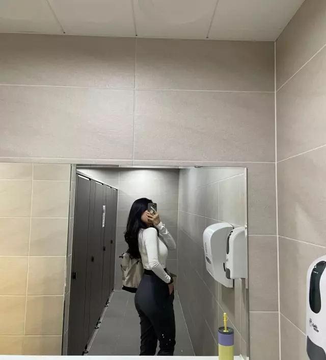 잘 받았습니다 !엉덩이 네개 안되서 너무 좋네요!
