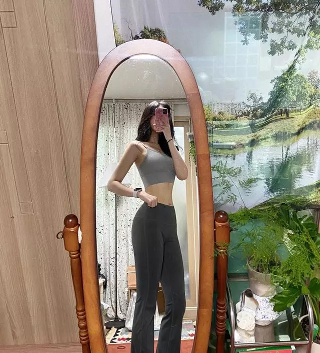 티팬티 첨입어보는데 진짜 하나도 안불편해서 너무 신기했어요!
