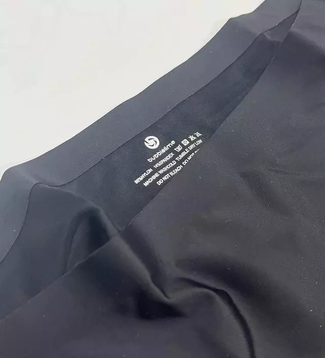 사실 처음 티팬티 착용이라 걱정했는데 처음 착용했을 때 이질감 있었는데 운동하면서 