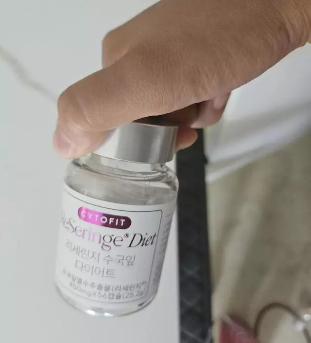 [네이버 스마트스토어 리뷰] 아직 6주가 안돼서 체중에 대한 극적인 변화는 없지만 하루 또는 이틀에 한번 저녁에 큰