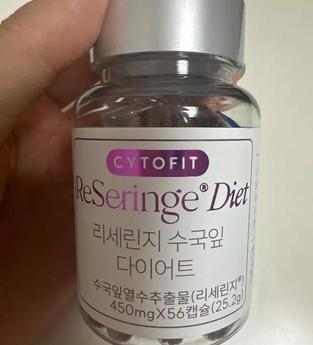 [네이버 스마트스토어 리뷰] 네통째 꾸준히 먹는데 효과 모르겟어요ㅠㅠ 비싸게 주고 삿는데ㅠ