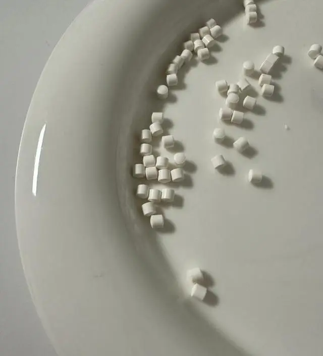 평소에 자극적이고 고칼로리인 음식을 자주 먹고 밀가루를 많이 먹는 편이라 애사비를 