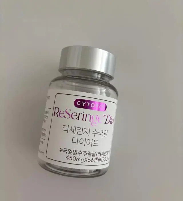 [네이버 스마트스토어 리뷰] 한달넘게 먹고있는데  아무런 변화가 없어서 저랑은 안 맞는것 같아요  하루에 4알씩 먹