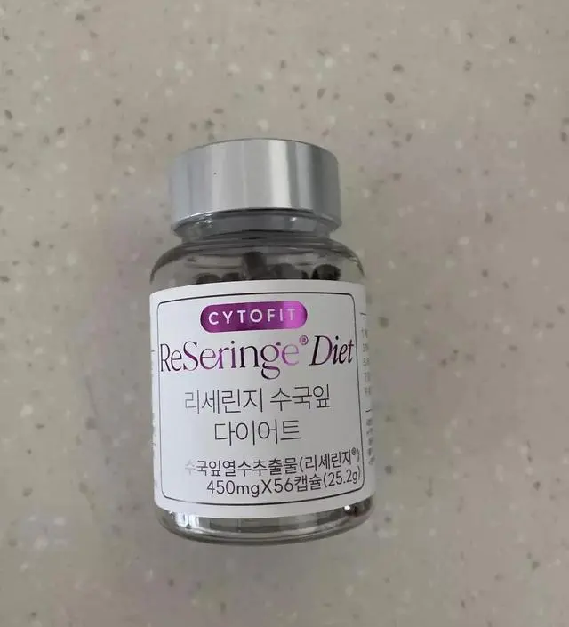 [네이버 스마트스토어 리뷰] 효과가 좋다고해서 인스타 공구때 시캬봣어요~ 운동도 같이하고 음식도 좀 줄이고 해보