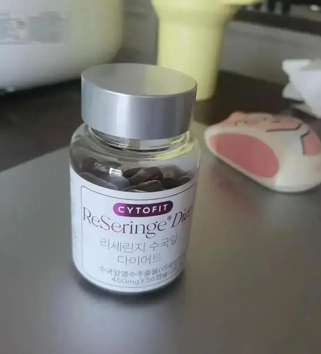 [네이버 스마트스토어 리뷰] 두알 한꺼번에 먹을때 목넘김도 불편하지 않고 캡슐 안에 캡슐이 많이 들어있는 형태라