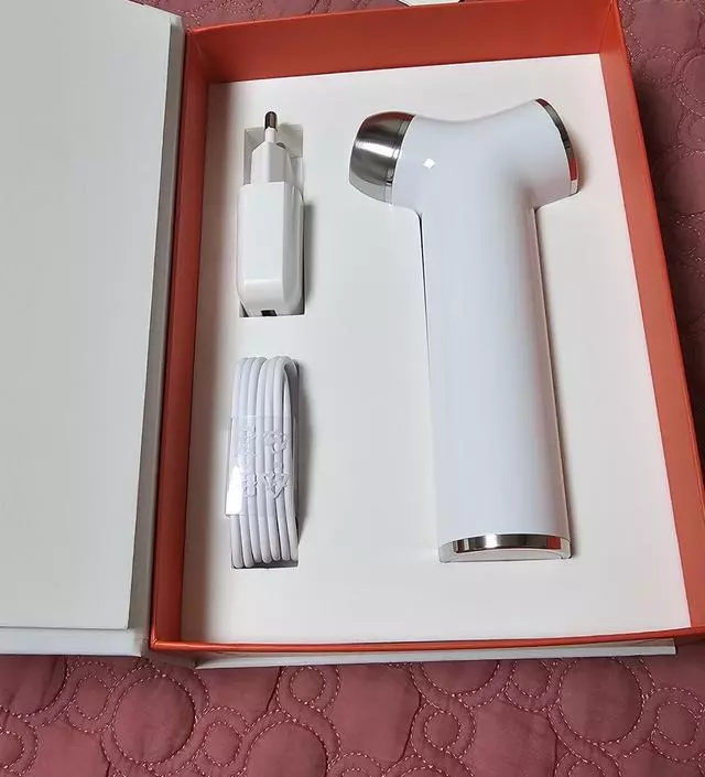 [네이버 스마트스토어 리뷰] 제가 쓰다가 떨어뜨려서 밑에부분이 분리되서
