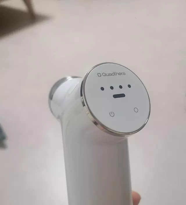 [네이버 스마트스토어 리뷰] 정말 넘 넘 좋아요 병원에서 레이져 후 관리로 받아와서 좋은거 알고 있어서 구매햇어요