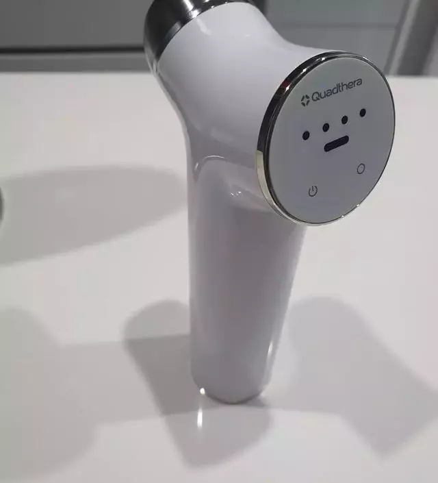 [네이버 스마트스토어 리뷰] 구매하고 한달 넘게 매일매일 사용 중입니다. 장점이자 단점은, 얼굴에 광이 나서 몸이