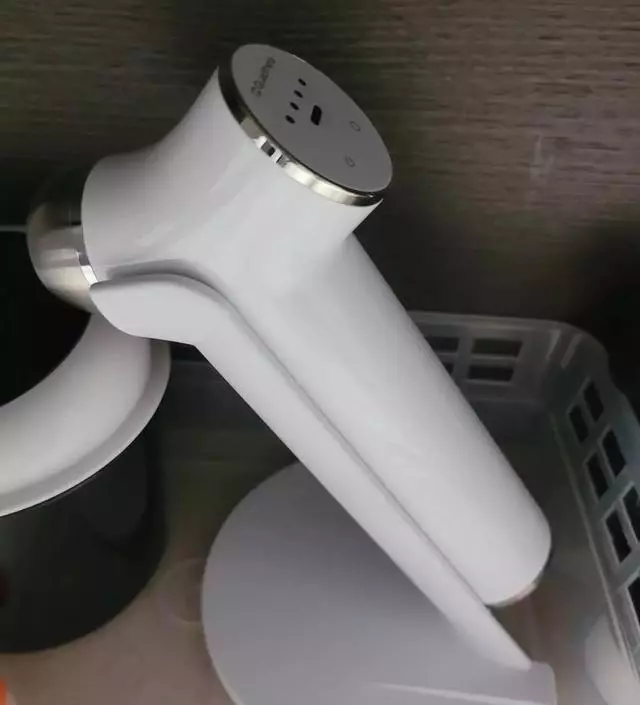 [네이버 스마트스토어 리뷰] 하고나니 피부도 촉촉하고 탄력이 좀 생기는 느낌이에요 꾸준이 써보겠습니다