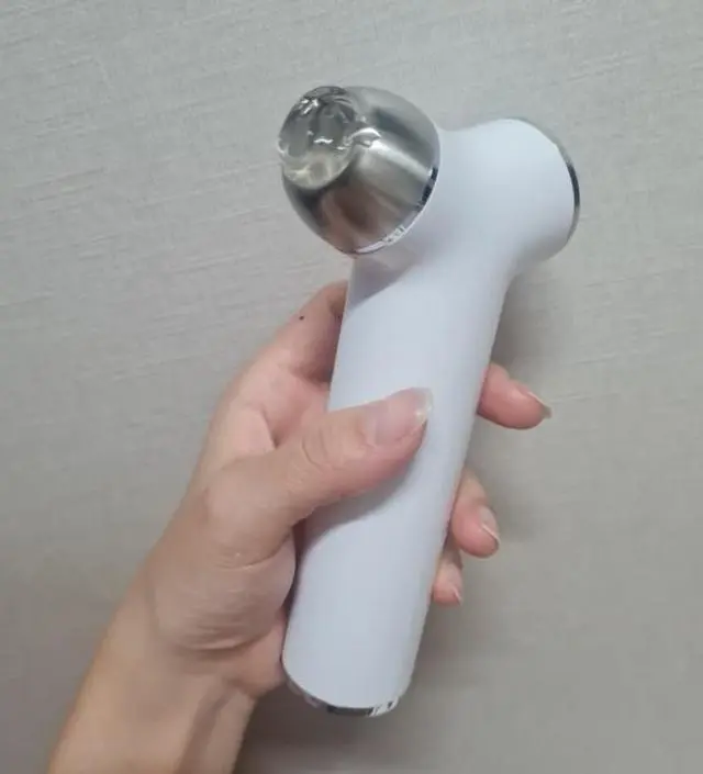 처음해봤는데 그렇게 뜨겁거나 자극적이지않아서 매일 꾸준히 하고싶어요~ 오분마다 삑
