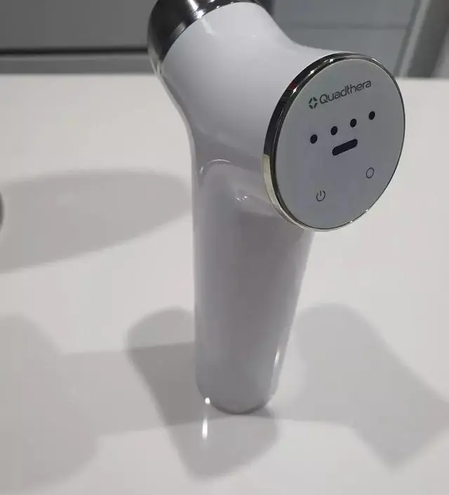 [네이버 스마트스토어 리뷰] 구매하고 한달 넘게 매일매일 사용 중입니다. 장점이자 단점은, 얼굴에 광이 나서 몸이