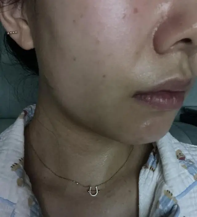 배송받고 이주째 꾸준히 사용중입니다.
