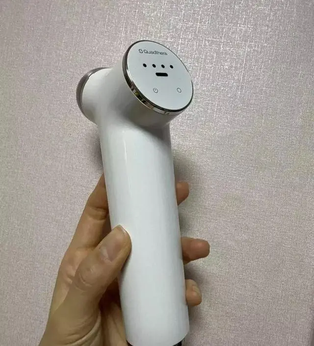 [네이버 스마트스토어 리뷰] 일단 제일 체감되는건 얼굴에 넘쳐나던 유분기가 눈에 띄게 줄었어요! 꾸준히 사용하면