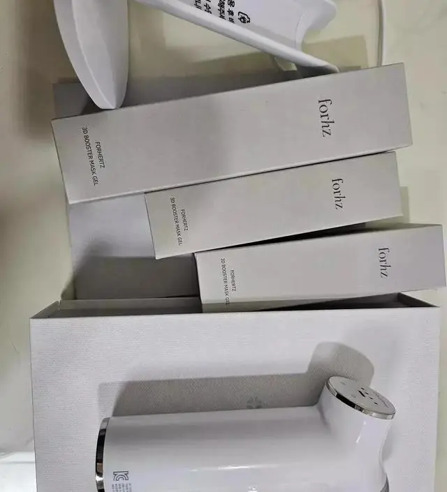 구매한지 얼마되지 않았지만, 며칠 사용한 결과 피부결 개선되는 느낌과 화장품이 흡수