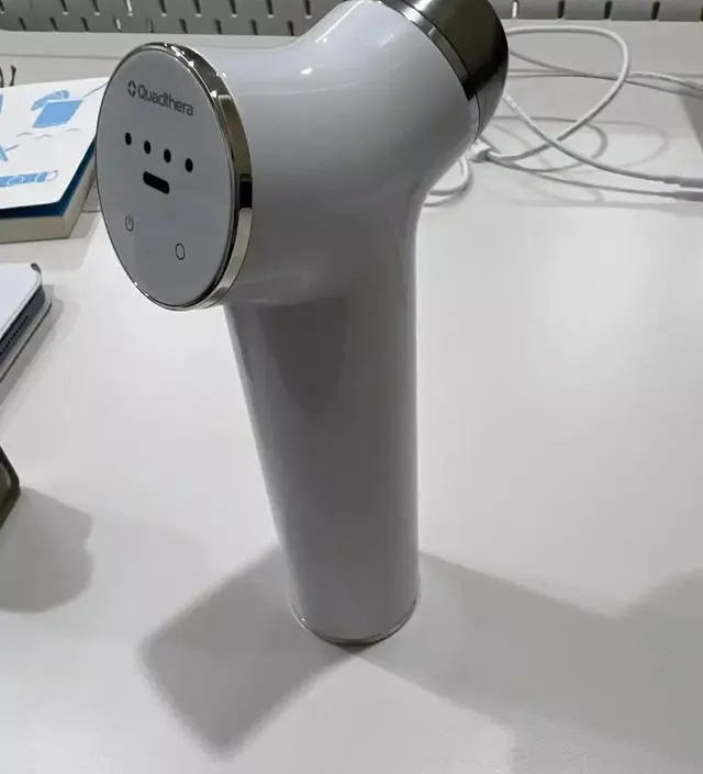 [네이버 스마트스토어 리뷰] 매일저녁 앰플이랑 같이 관리하고 있어요! 피부가 점점 투명해지는것 같습니다ㅎㅎ