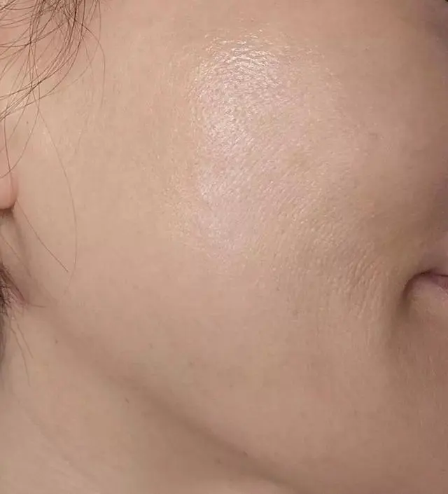 [네이버 스마트스토어 리뷰] 제가 50인데  요즘 보습과 맛사지를 열심히 하다고니

