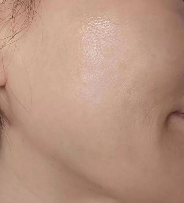 [네이버 스마트스토어 리뷰] 제가 50인데  요즘 보습과 맛사지를 열심히 하다고니
