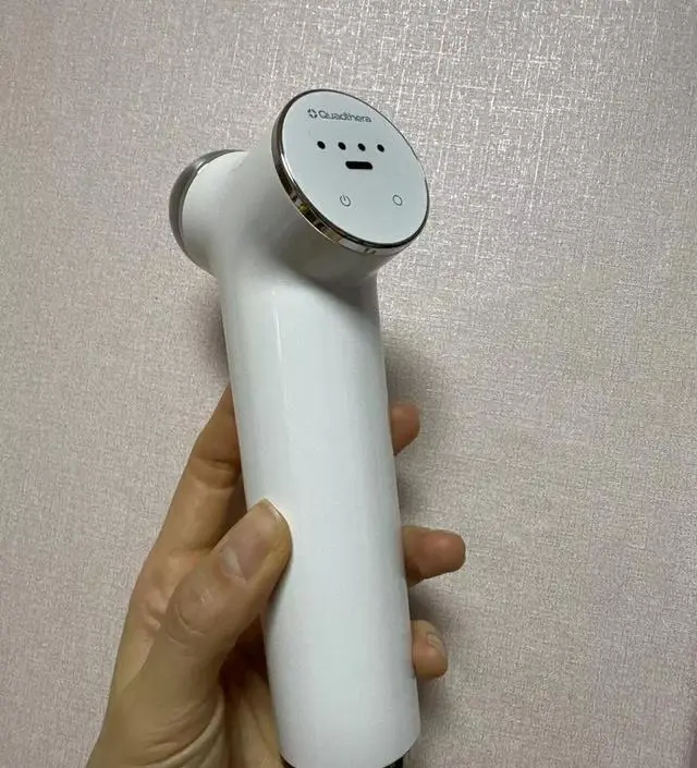 [네이버 스마트스토어 리뷰] 일단 제일 체감되는건 얼굴에 넘쳐나던 유분기가 눈에 띄게 줄었어요! 꾸준히 사용하면