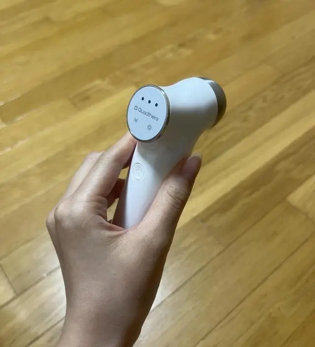 피부 관리를 집에서 꾸준히 해보고 싶어서 여러 기기를 고민하다가 미니튠을 선택했어요