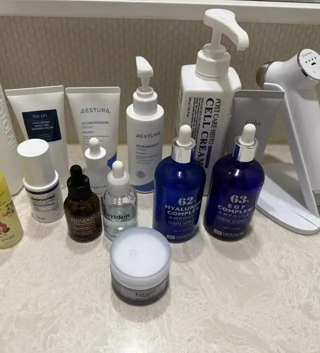 피부과 미백레이저랑 이래저래 시술 자꾸 받으니 점점 건조해지고 예민해지는거같아서 