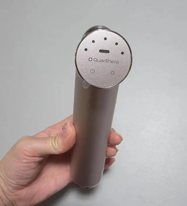 전에 v1 만족스럽게 사용하다가 갈아탔어요.  에너지 세기 조절 가능하다는 점이 좋고,