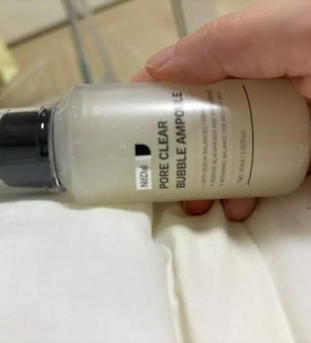 거품이 눈에 드러나서 효과가 있어보여요!
