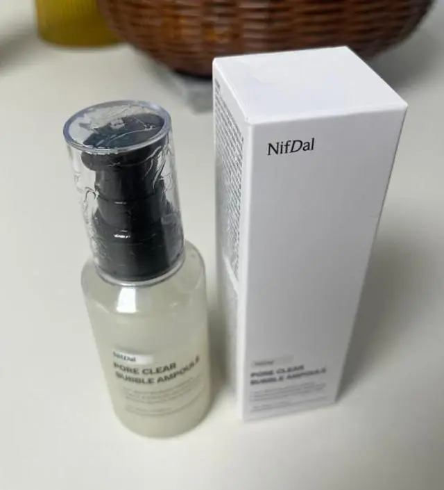 피부에 정말 안좋은 방법인데 제일 깨끗한 방법이라 면봉으로 직접 블랙헤드를 제거 했