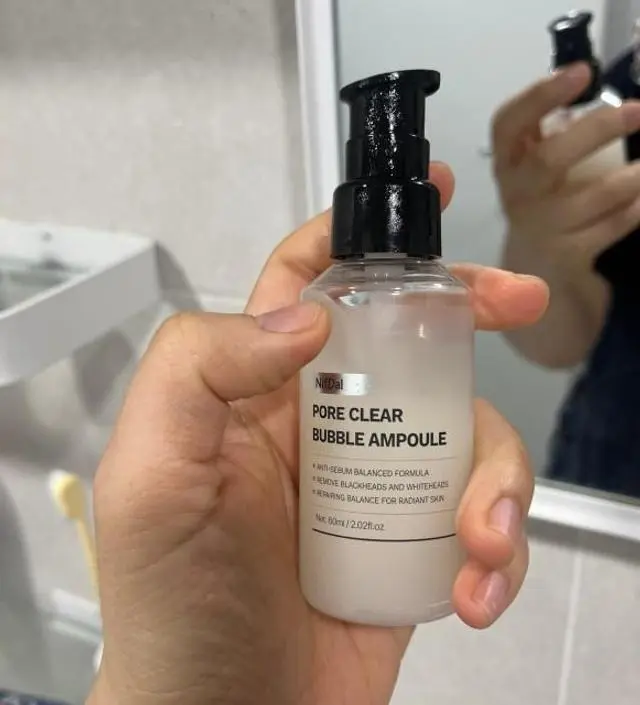 피부에 정말 안좋은 방법인데 제일 깨끗한 방법이라 면봉으로 직접 블랙헤드를 제거 했