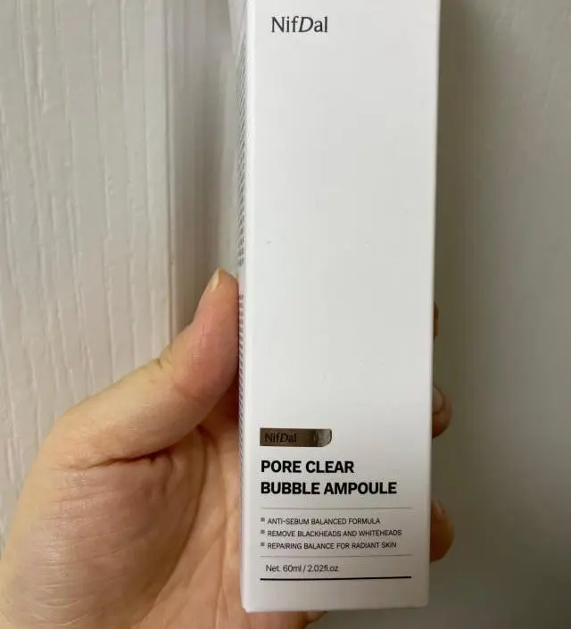 모공 관리를 신경쓰던때에 처음으로 구매했어요^^ 모공도 좁아지고 부드러워졌으면 좋겠