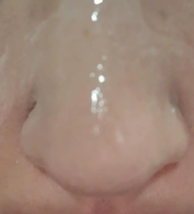 배송은 많이 느렸어요 기다리다가 매일매일 쓰는중이에요
