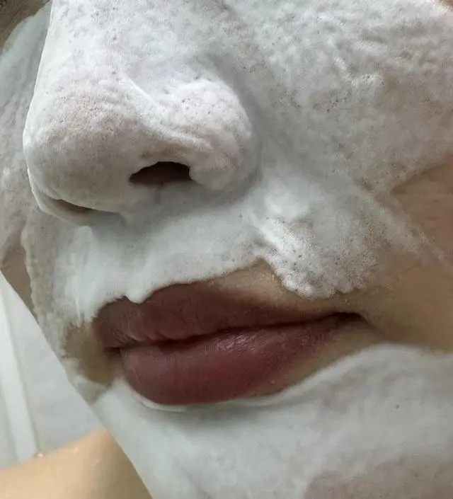 15일 챌린지를 완주하며 쓰는 리뷰입니다! 아침저녁으로 필수템이 되어버린 제품입니다