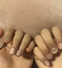 딸아이 손톱이 작아서 해봤는데 잘 맞네요. 
