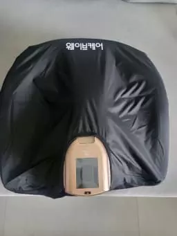 생각보다 너무 가벼워서 놀랐어요 택배상자를 들었는데 크