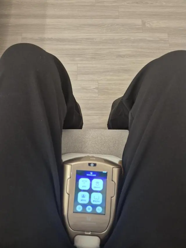 애 둘을 낳았더니 줄넘기나 재체기하다가 찔끔하게되더라구