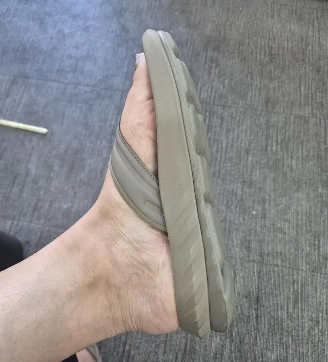 ☆送料無料☆ GOAL STUDIO GB PRO FLIPFLOP-BROWN ☆ 시즌 오프 10%] GB PRO FLIPFLOP-BROWN - GOALSTUDIO