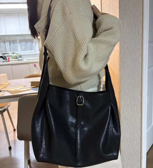 Marianne Shoulder Small FA5SB312-KR - LOEUVRE