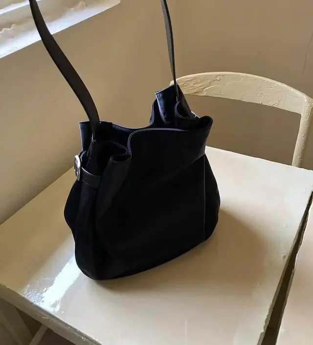 ★LOEUVRE★ Sac de Flot Large FA4AB269C2 Designer fashion, Seoul-fully created | W Concept
