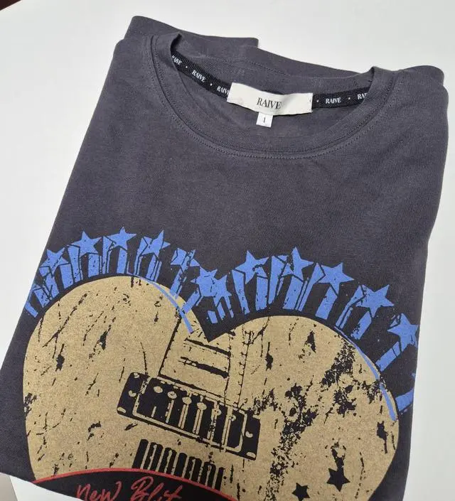 ★RAIVE★ Heart Ravers Graphic TShirt VW5ME602_2color Heart Ravers Graphic T-Shirt VW5ME602_2color - RAIVE