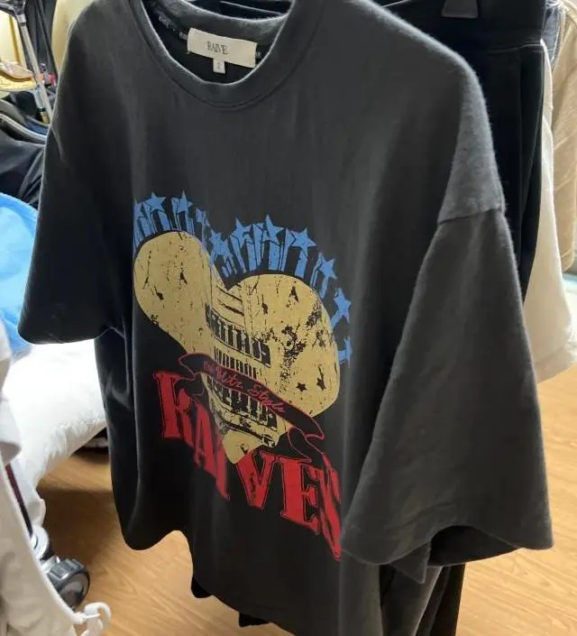 Heart Ravers Graphic T-Shirt VW5ME602_2color - 레이브