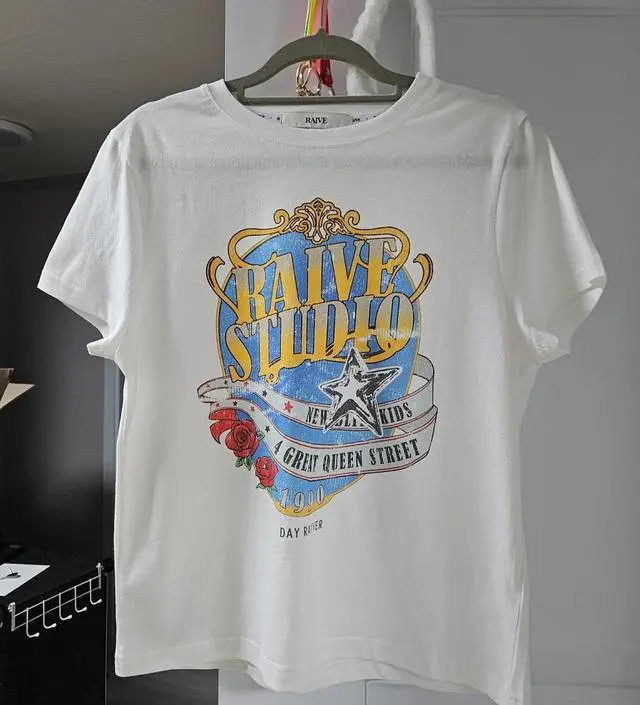 ★RAIVE★ Crown Raive Graphic Tshirt VW5ME601_3color Crown Raive Graphic T-shirt VW5ME601_3color - 레이브
