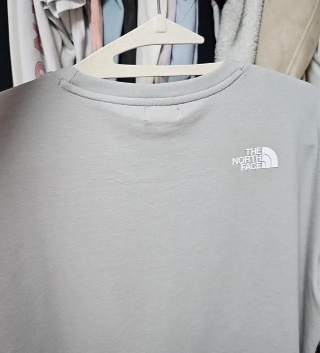 DELPHIE S/S R/TEE - 노스페이스