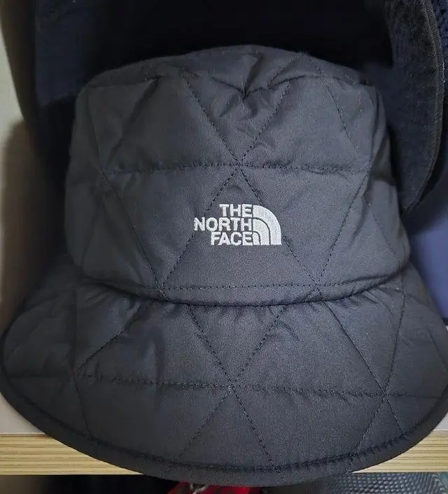 LOW BRIM PADDING HAT - 노스페이스