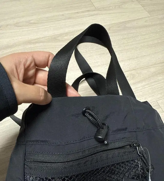 LINDEN MESH BUCKET BAG MINI - 노스페이스
