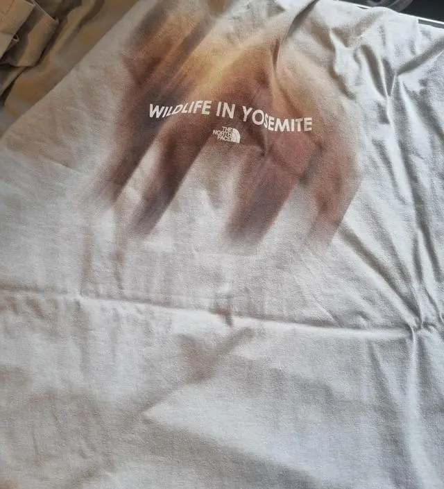 BEAR SPRAY S/S R/TEE - 노스페이스